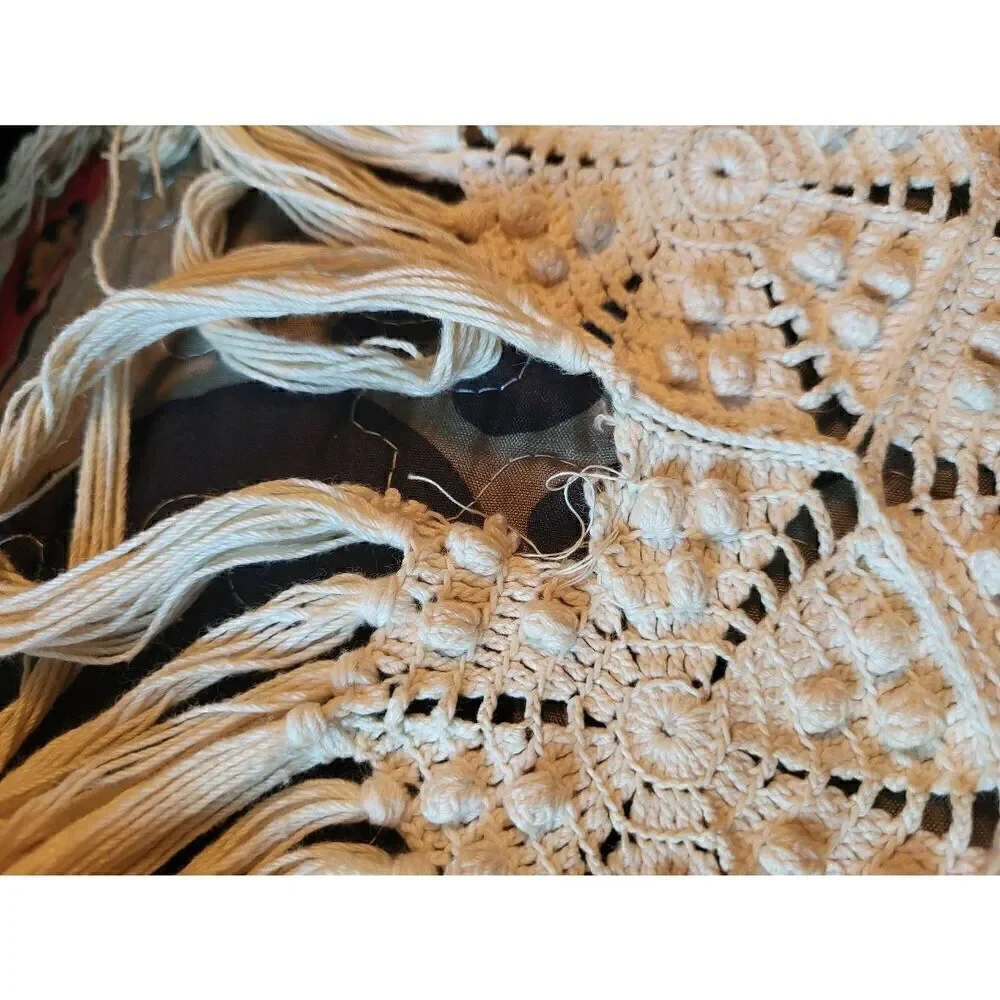 Antique Crochet Bedspread Handmade Cotton Popcorn Pinwheel Fringe Natural